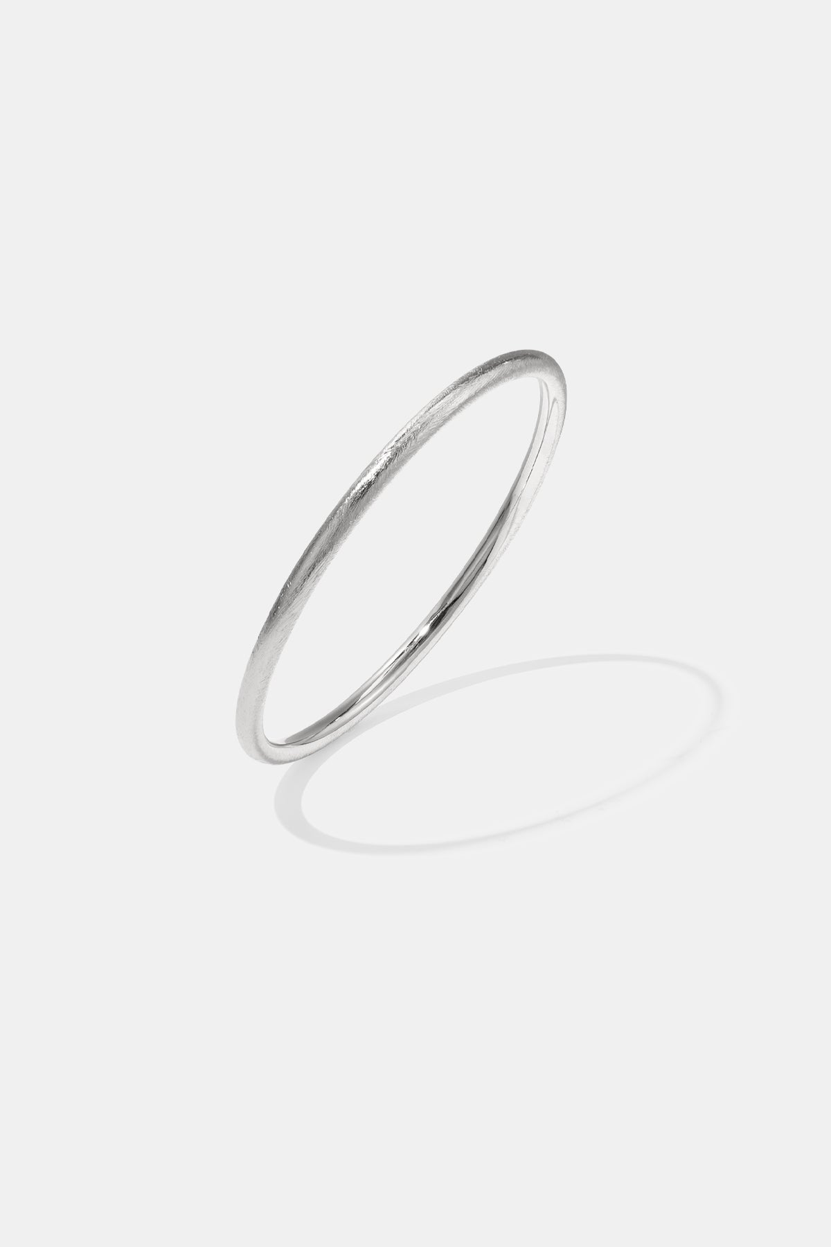 Thin Bangle Armband - 4 mm