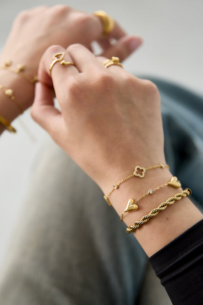 Massieve hartjes Armband